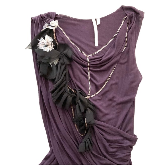 RACHEL ROY Draped Top with Cascade Ruffle Flowers & Rose Gold Metallic Chain - Picture 7 of 9
